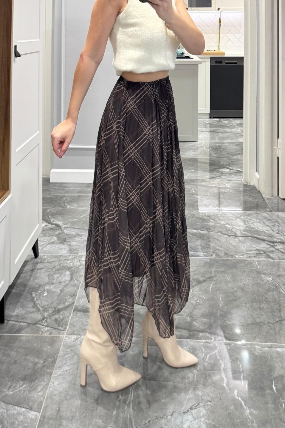 EtekEkose Desenli Kırışık Efektli Etek Kahverengi