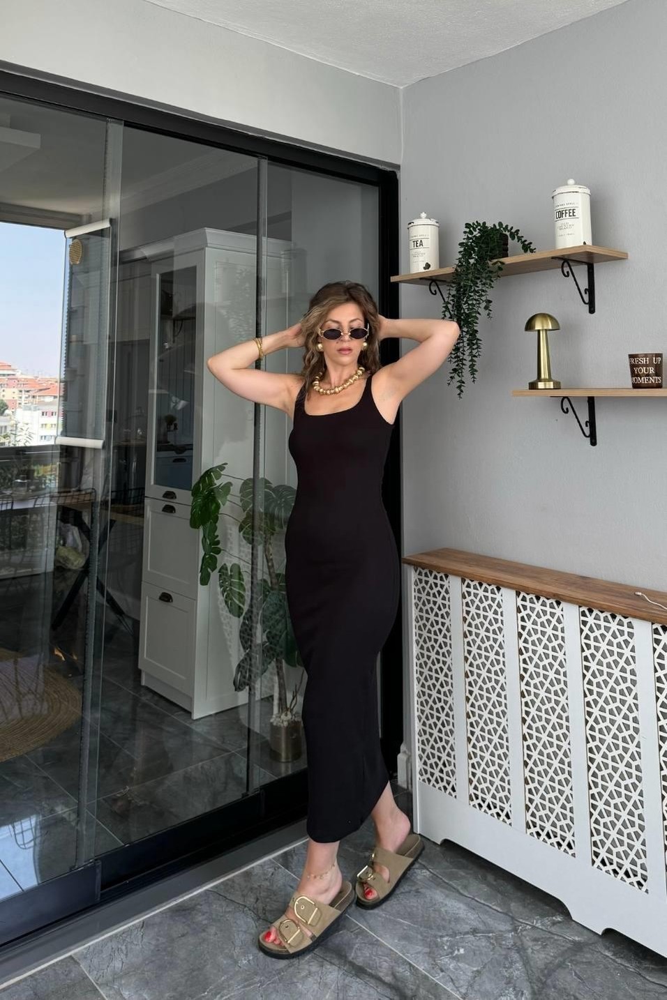 Günlük ElbiseAskılı Kare Yaka Midi Elbise Siyah
