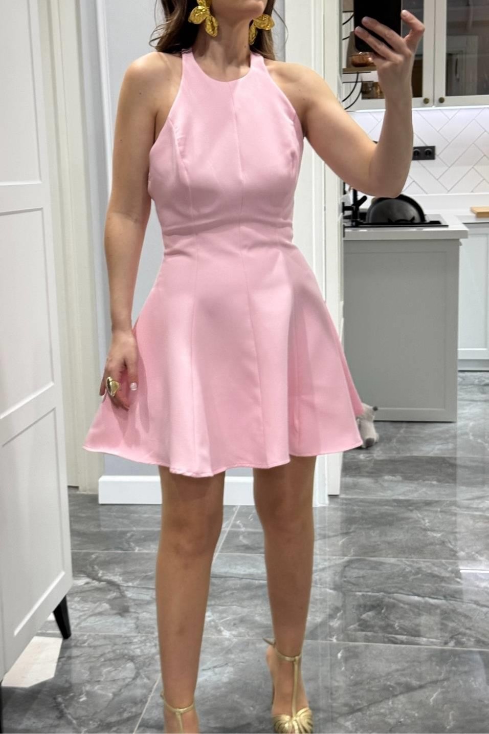 Günlük ElbiseHalter Yaka Volanlı Astarlı Elbise Pembe