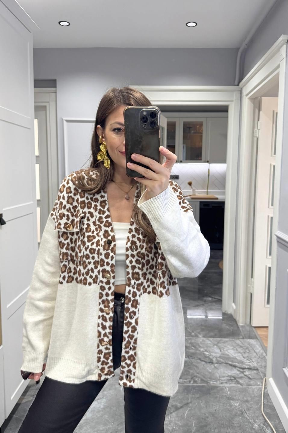 HırkaGold Düğmeli Leopar Desen Hırka Kahverengi-Bej