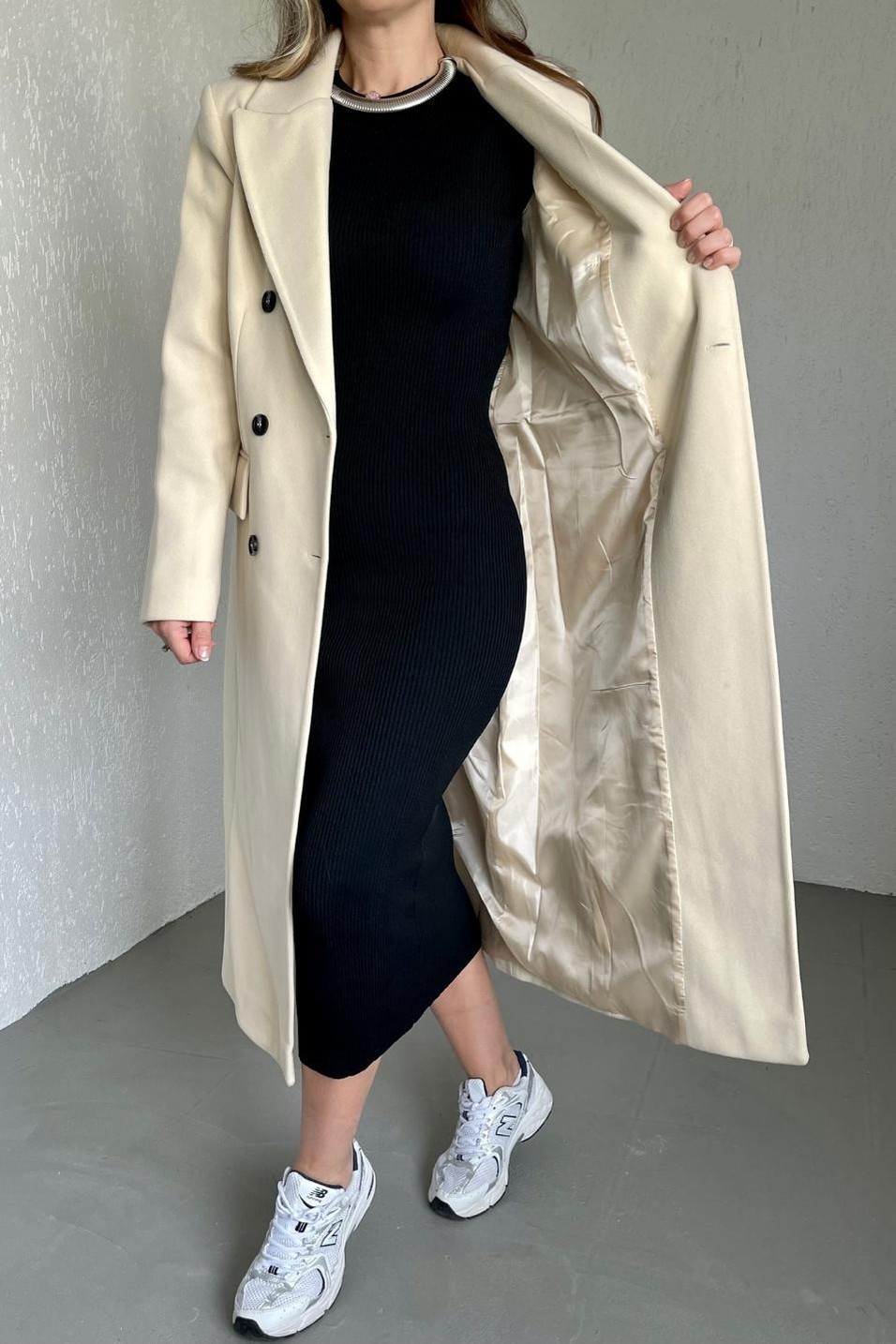 KabanÇift Cepli Yırtmaçlı Slim Fit Kaban Krem