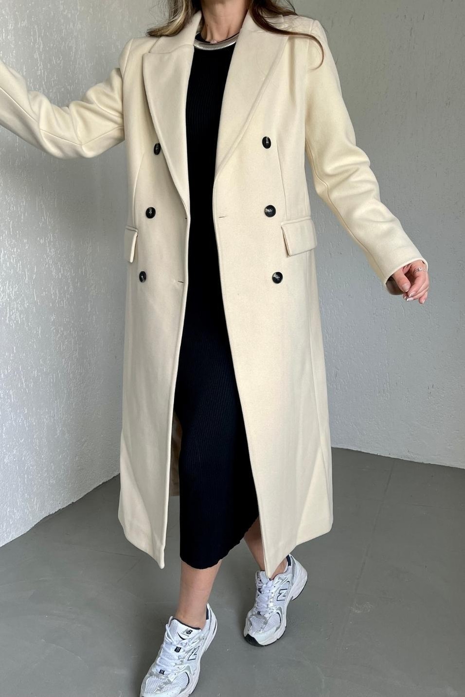 KabanÇift Cepli Yırtmaçlı Slim Fit Kaban Krem