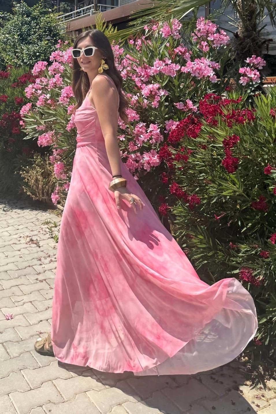Klasik Elbiseİp Askılı Degaje Yaka Astarlı Uzun Tül Elbise Pembe
