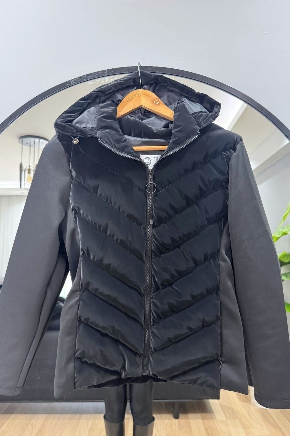 MontKapüşonlu Dolgulu Premium Mont Siyah