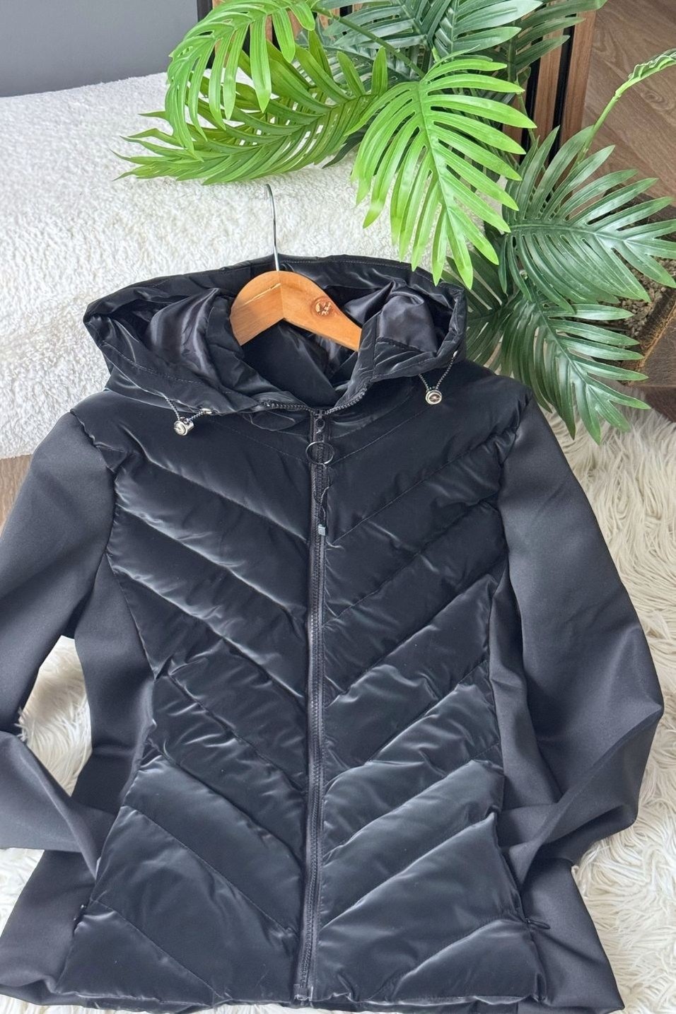 MontKapüşonlu Dolgulu Premium Mont Siyah