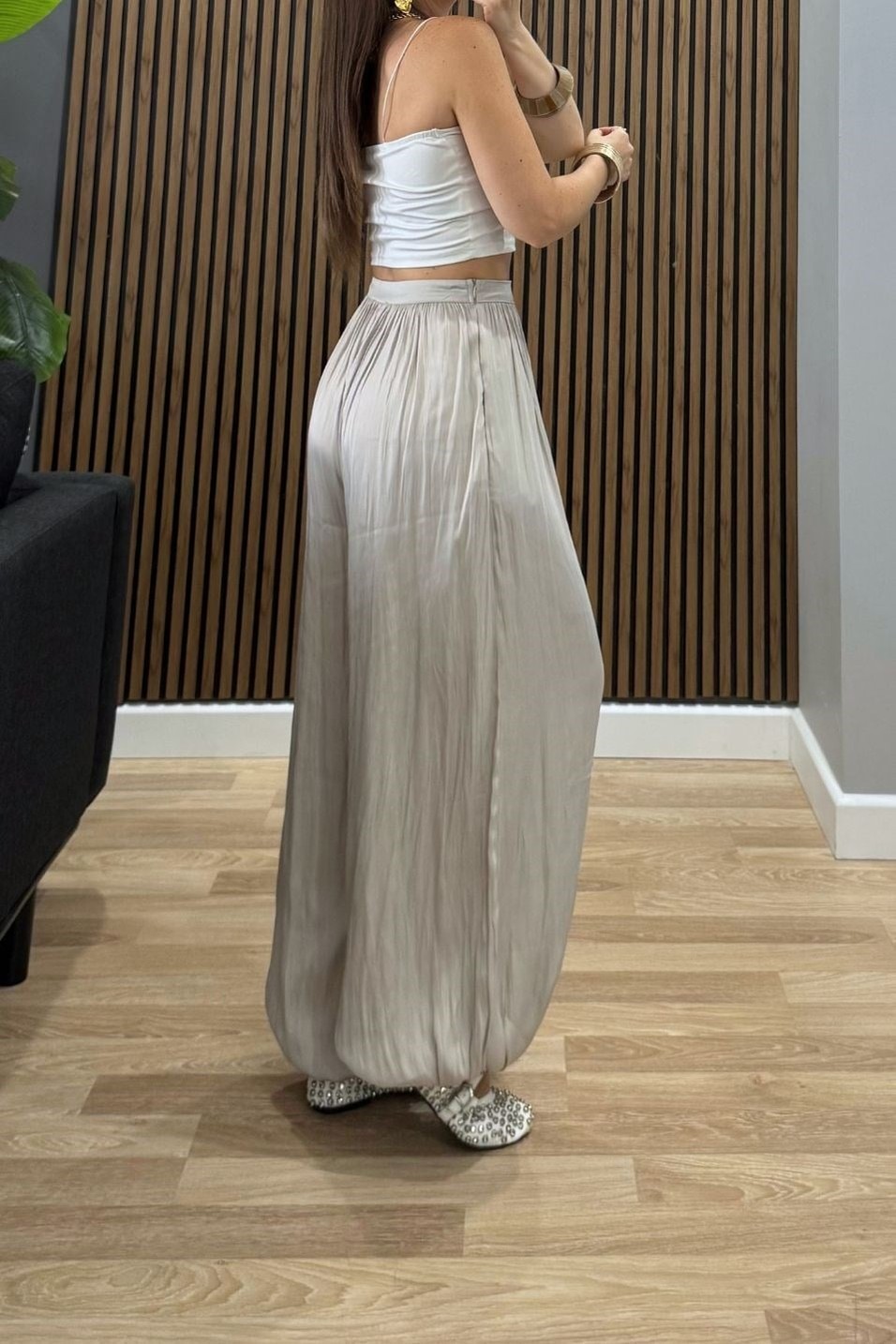 PantolonDökümlü Balon Pantolon Bej