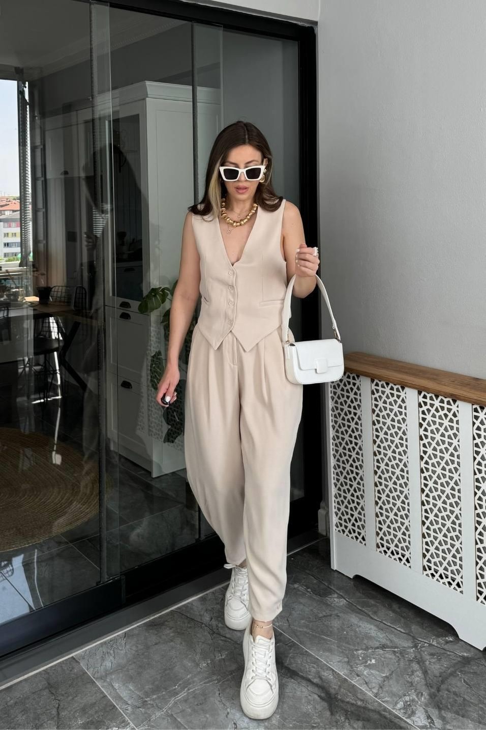 PantolonPaça Düğme Detaylı Pileli Pantolon Taş