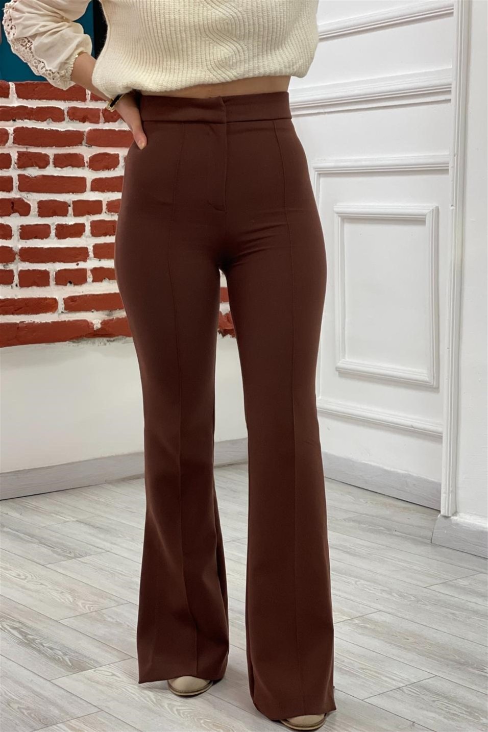 PantolonYırtmaçlı İspanyol Paça Pantolon Kahverengi