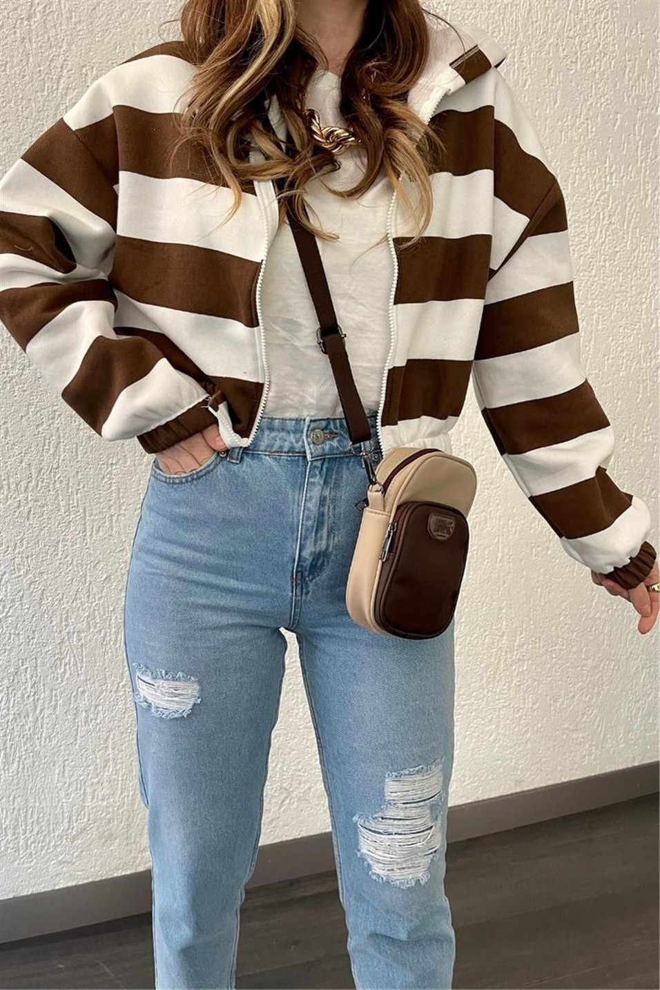 SweatshirtÇizgili Fermuarlı Şardonlu Sweat Kahverengi