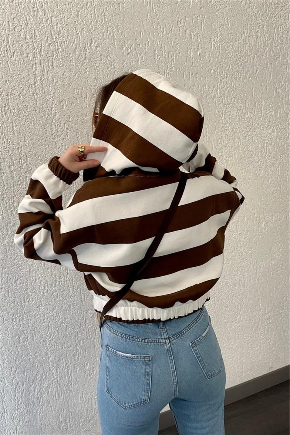 SweatshirtÇizgili Fermuarlı Şardonlu Sweat Kahverengi