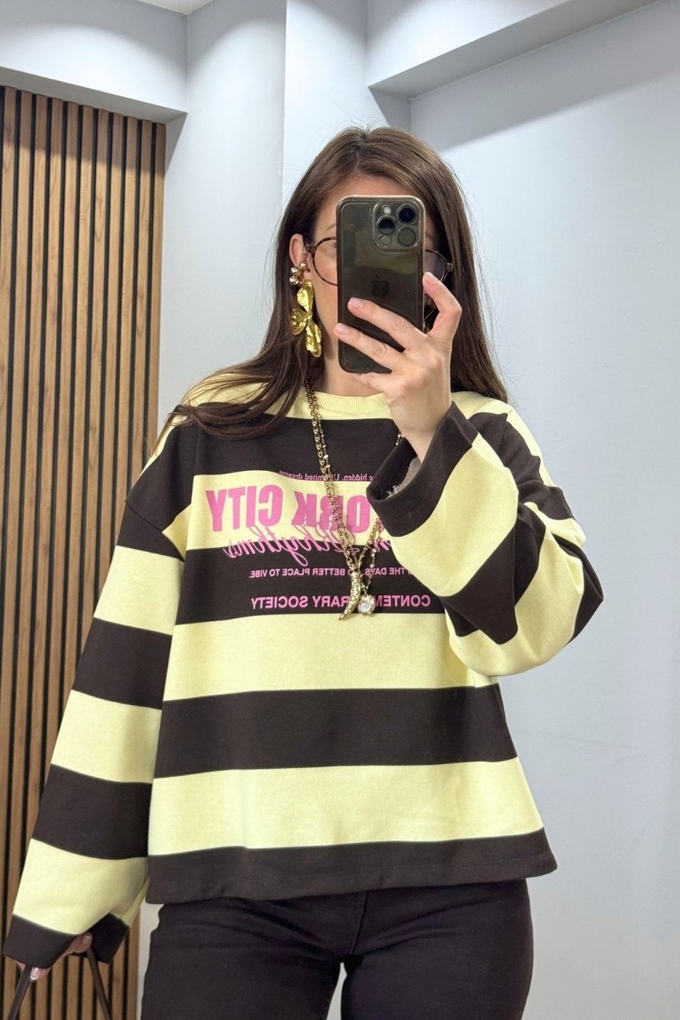 SweatshirtCollege Baskılı Çizgili Sweatshirt Sarı
