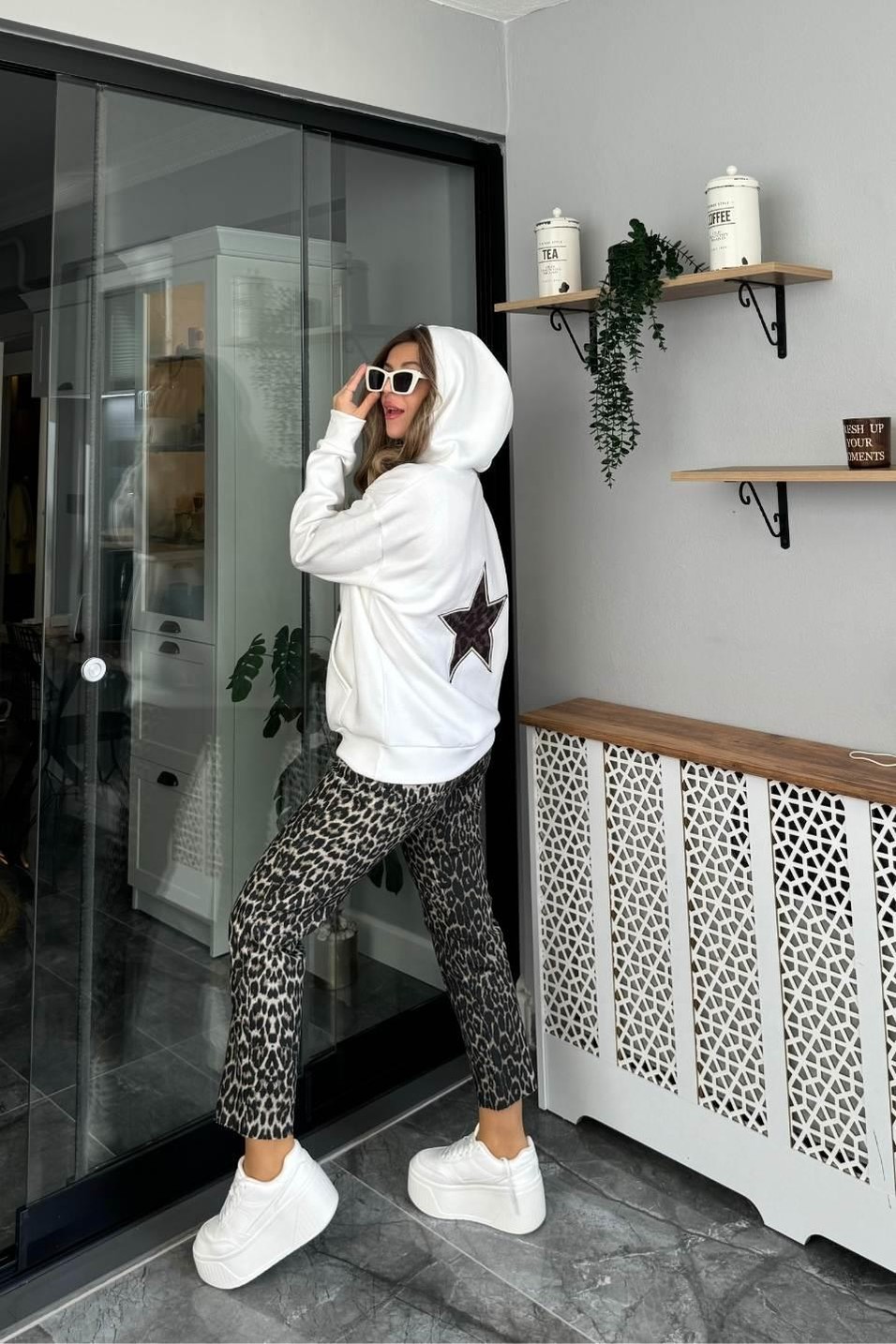 SweatshirtYıldız Baskılı Şardonlu Sweat Ekru