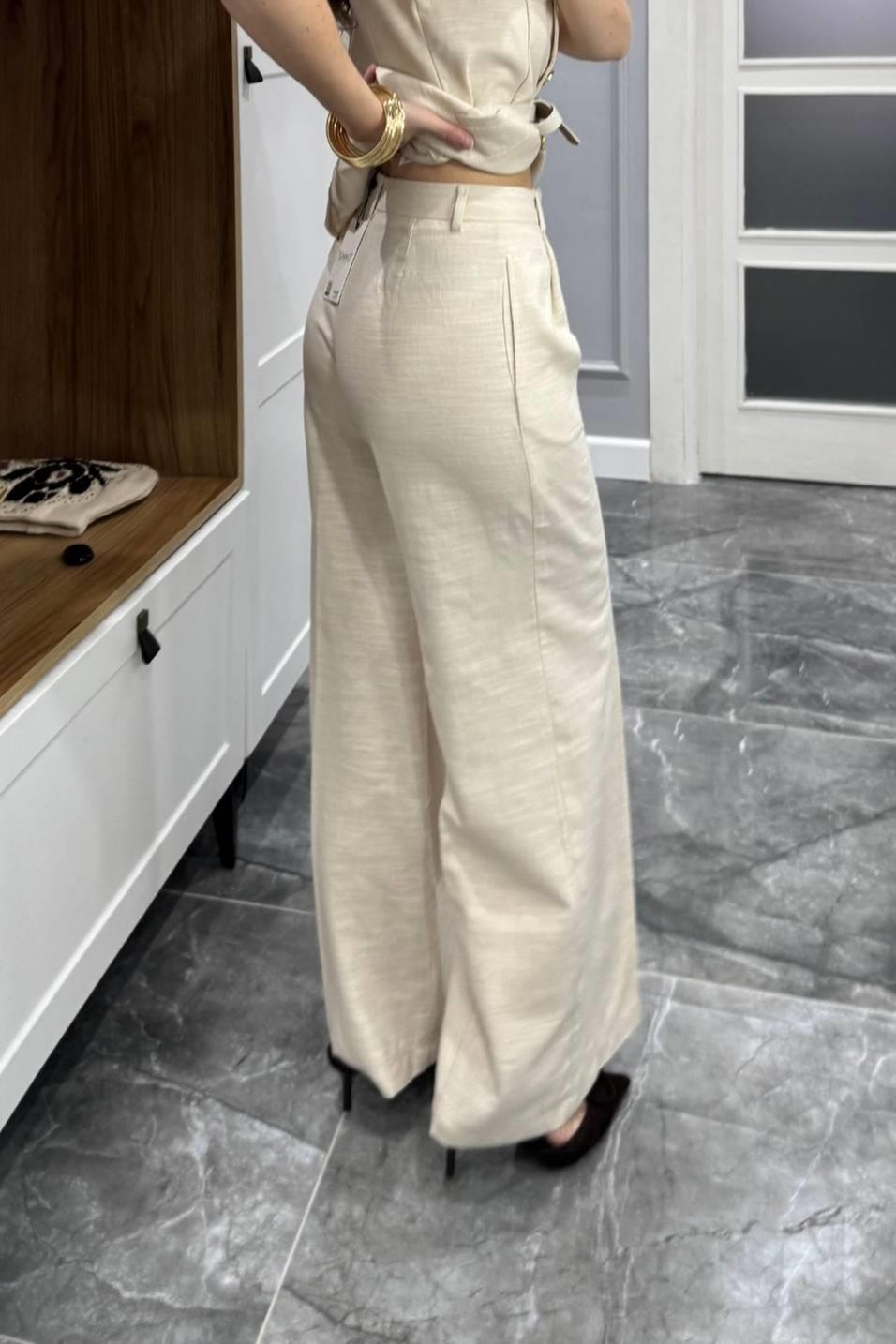 TakımGold Düğmeli Yelek Bol Pantolon İkili Takım Bej