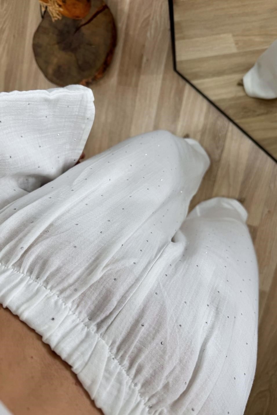 TakımSolea Taş Detaylı Müslin Takım Beyaz