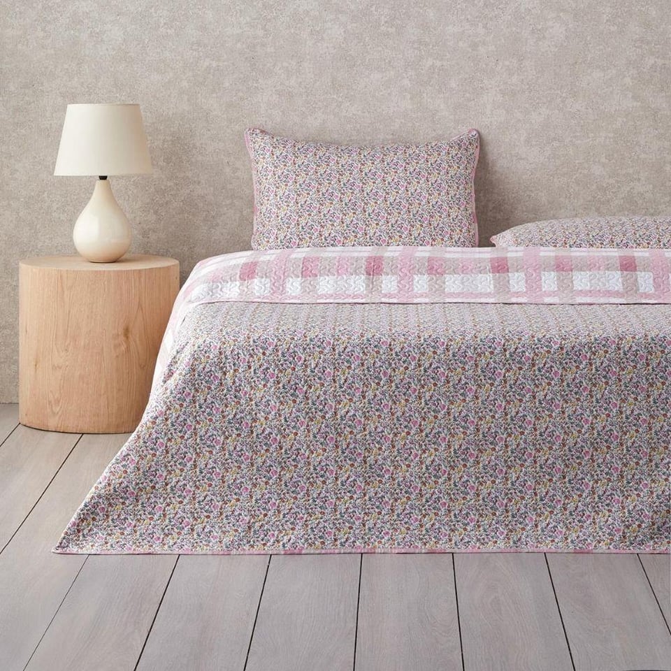 Englısh Home Blushing Blooms Yatak Örtüsü Takımı 200x220