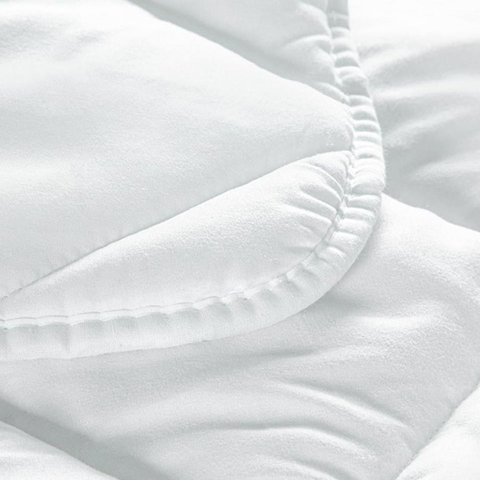 Englısh Home Siesta Beyaz Mikrofiber Yorgan 155x215  cm