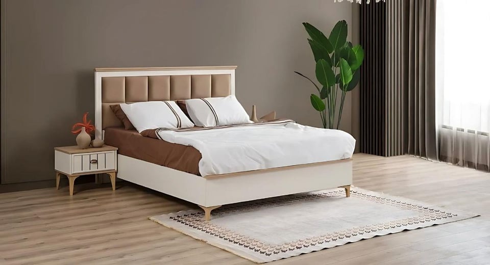 Bella Bazalı Karyola (Başlıksız)