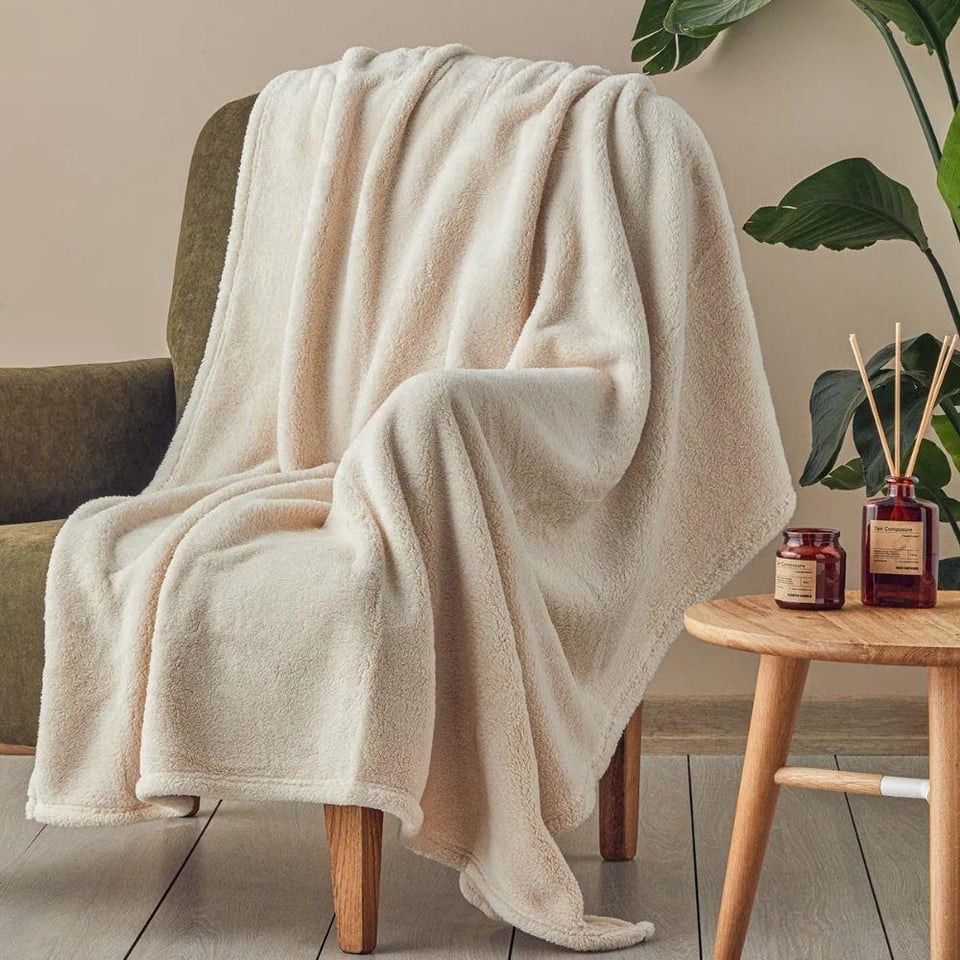 Englısh Home Cozy Wellsoft  Krem TV Battaniye 120x170  cm