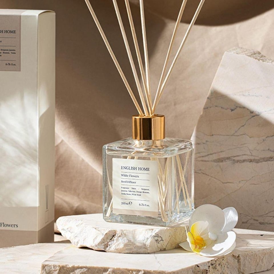 Englısh Home Beyaz Çiçekler Bej Kokulu Çubuk 200 ml