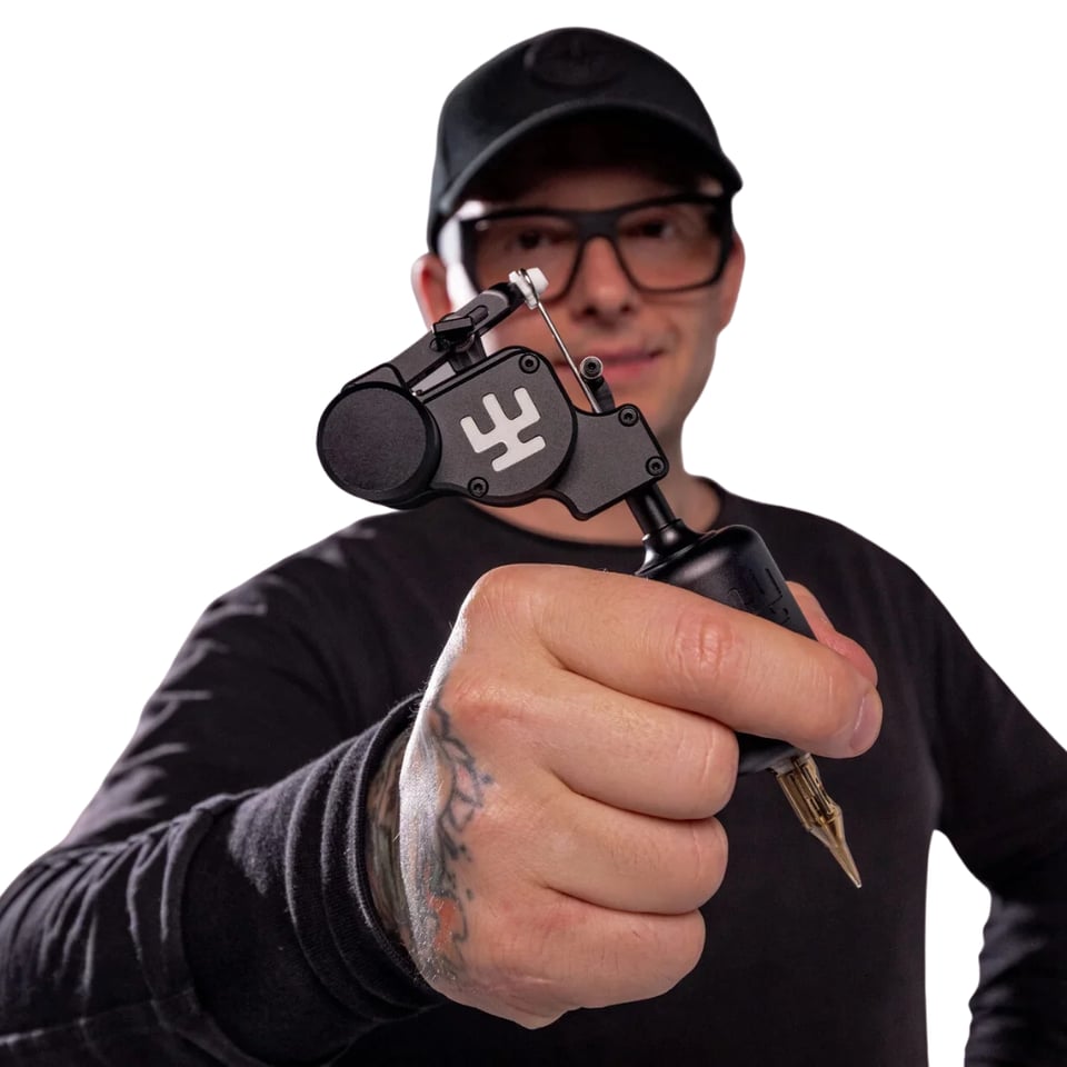 Vlad Blad Avenger 3 Pro Ayarlanabilir Stroke 3.2-5.5mm Stroke 30mm Ayarlanabilir Grip Kablosuz Dövme Makinesi - Siyah
