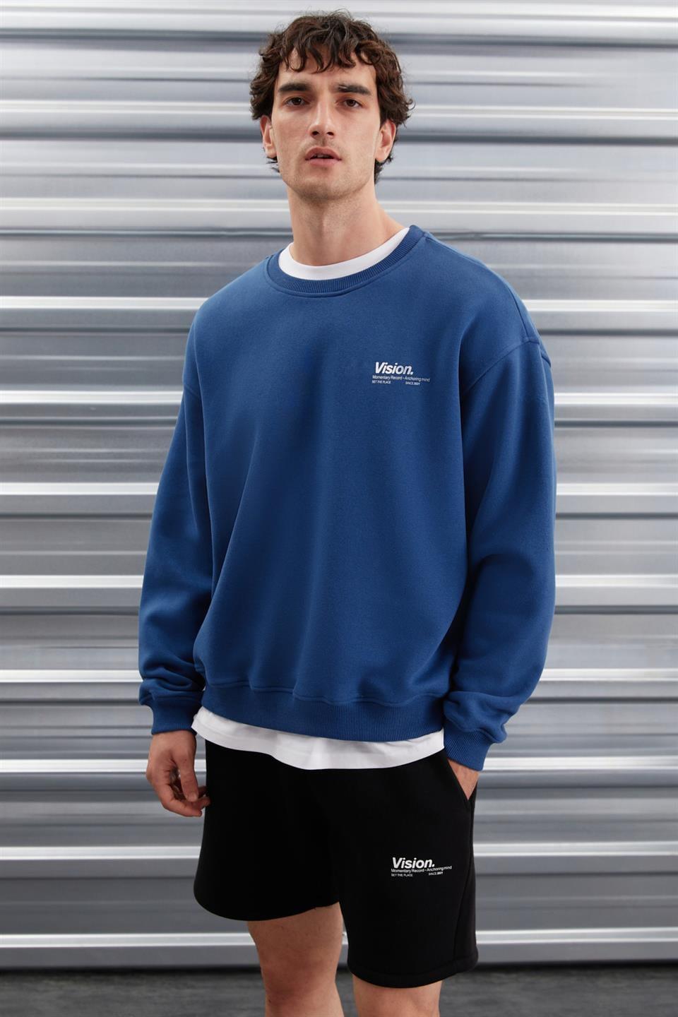 ERNEST Erkek Yumuşacık İçi Polarlı Baskı Detaylı Organik Pamuk Oversize Mavi Sweatshirt