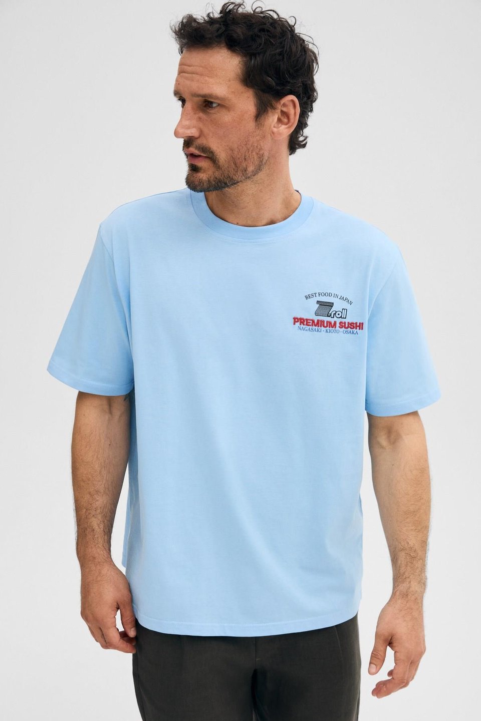 GIGANEST Erkek %100 Organik Pamuklu Baskı Detaylı Yuvarlak Yaka Mavi T-Shirt