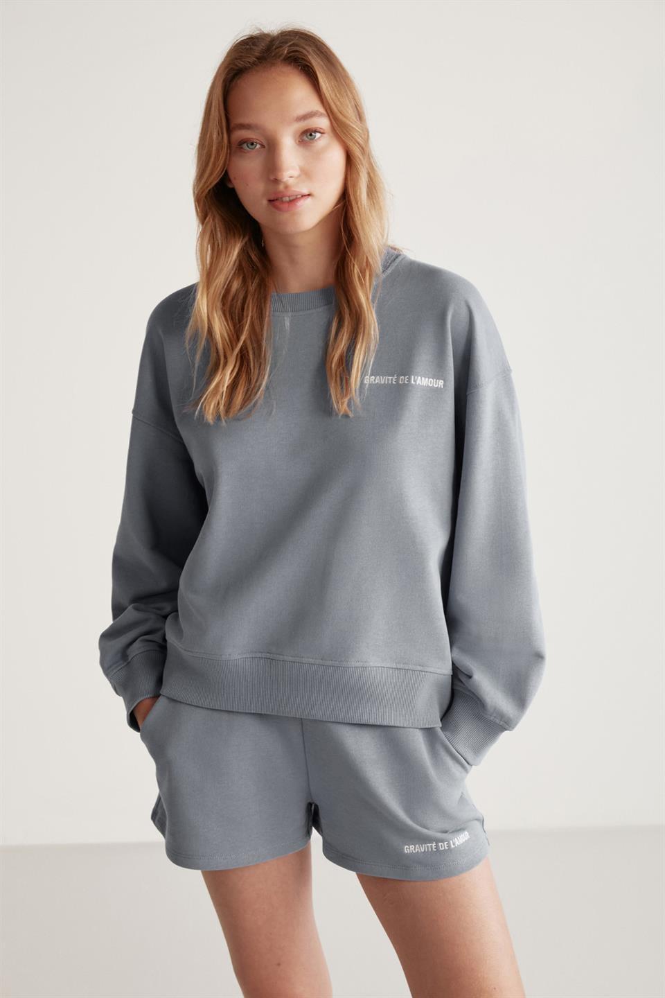 JENNIFER Kadın İçi Polarlı Yumuşacık Nakış Detaylı Organik Pamuk Oversize Gri Sweatshirt