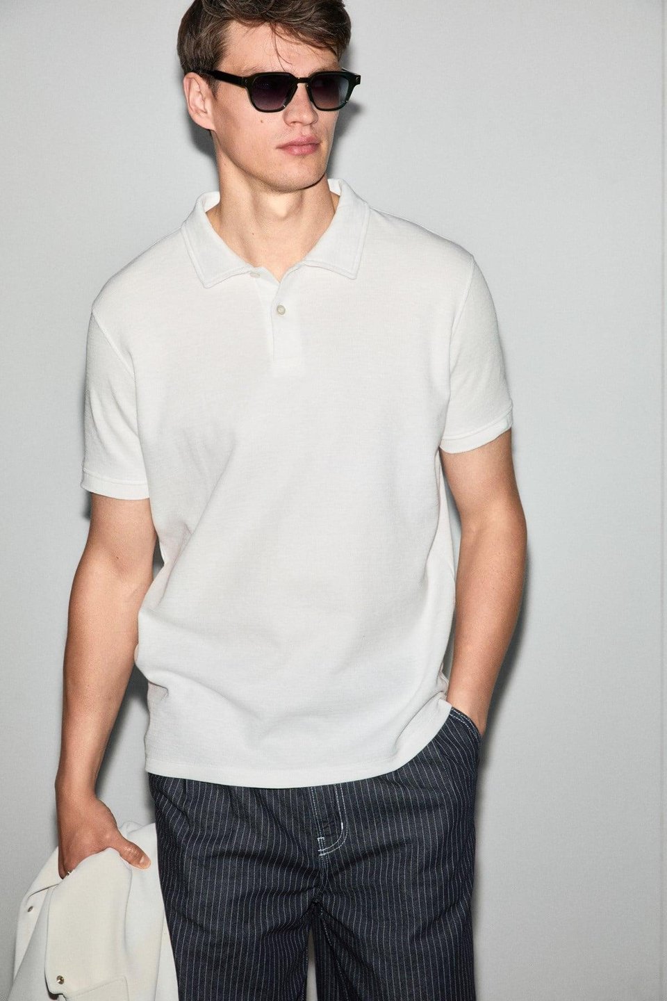 MINNUTU Erkek Organik Pamuklu Polo Yakalı Regular Fit Beyaz T-Shirt
