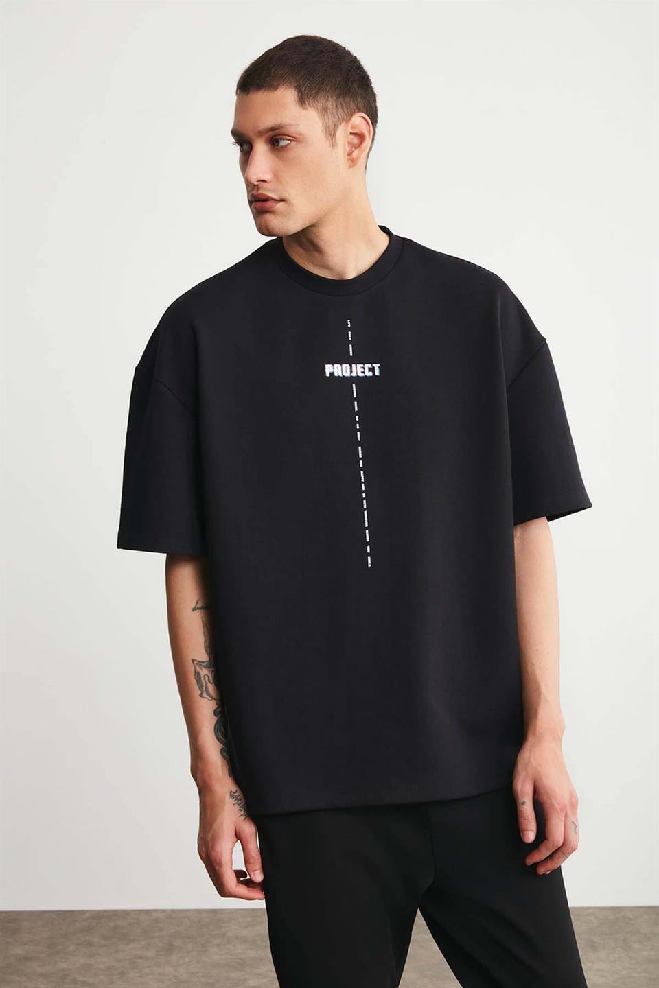 PROJECT Erkek Baskı Detaylı Oversize Fit %100 Organik Pamuk Örme Bisiklet Yaka Örme Siyah T-Shirt