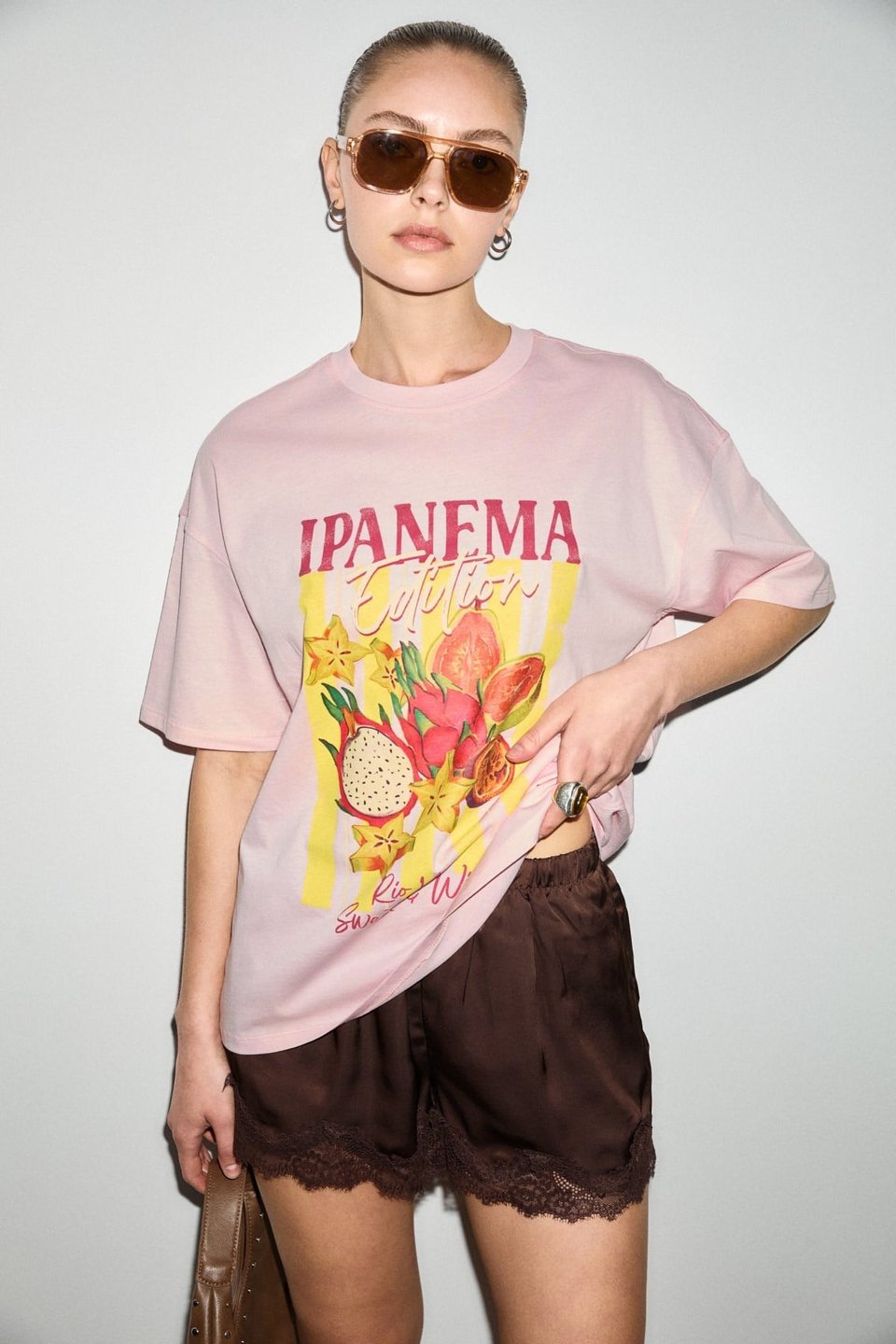 WUNA Kadın Yumuşak Kumaşlı %100 Organik Pamuklu Baskı Detaylı Pembe T-Shirt