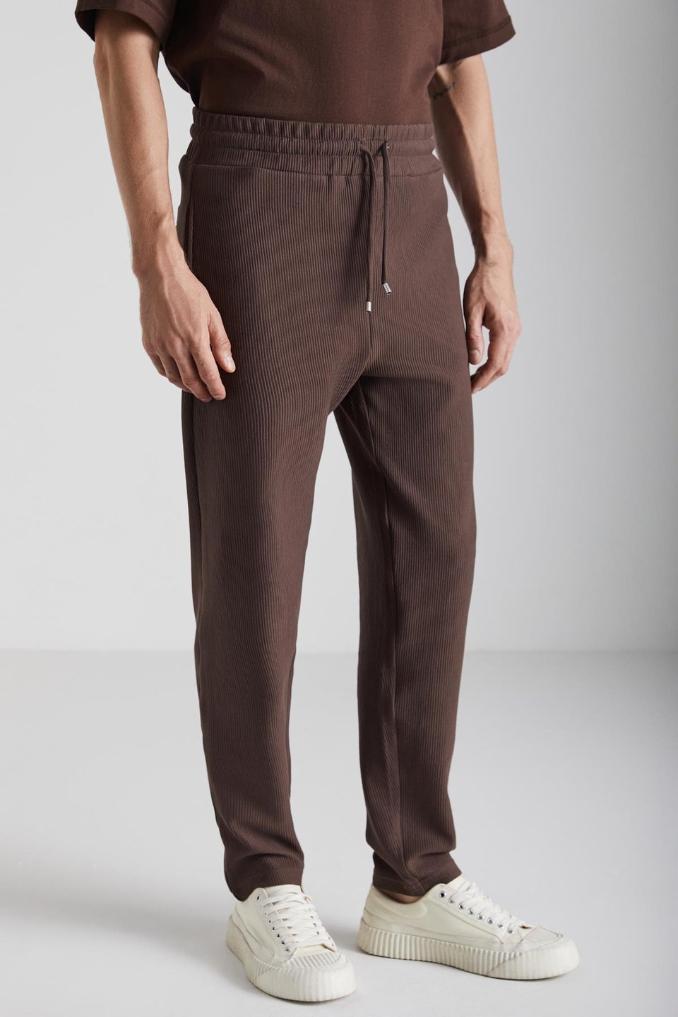 BERTHOLA Erkek Ottoman Kumaşlı Rahat kesim Pantolon Görünümlü Acı Kahve Eşofman Altı