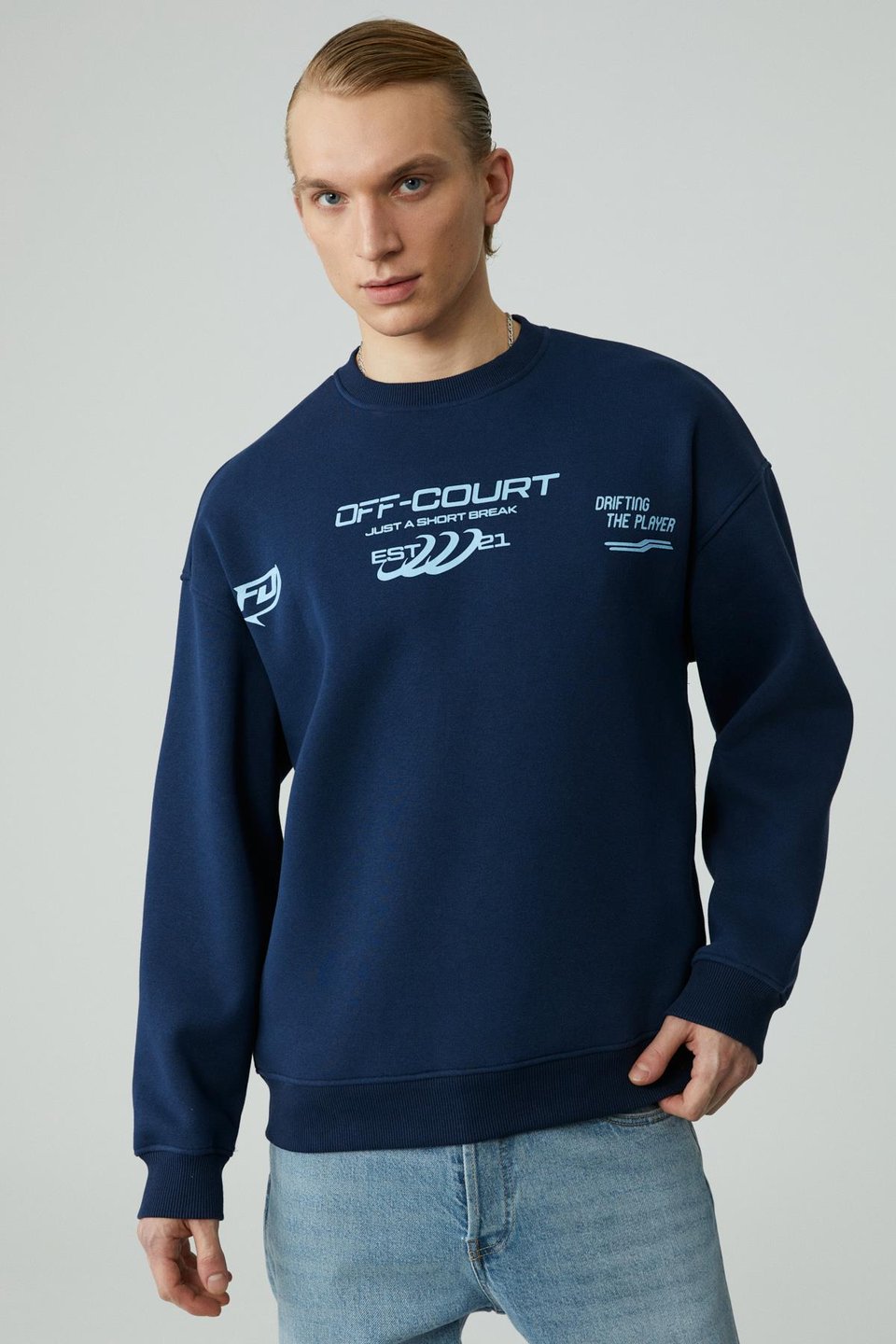 CASSY Erkek Organik Pamuklu Yumuşacık Baskı Detaylı Lacivert Sweatshirt