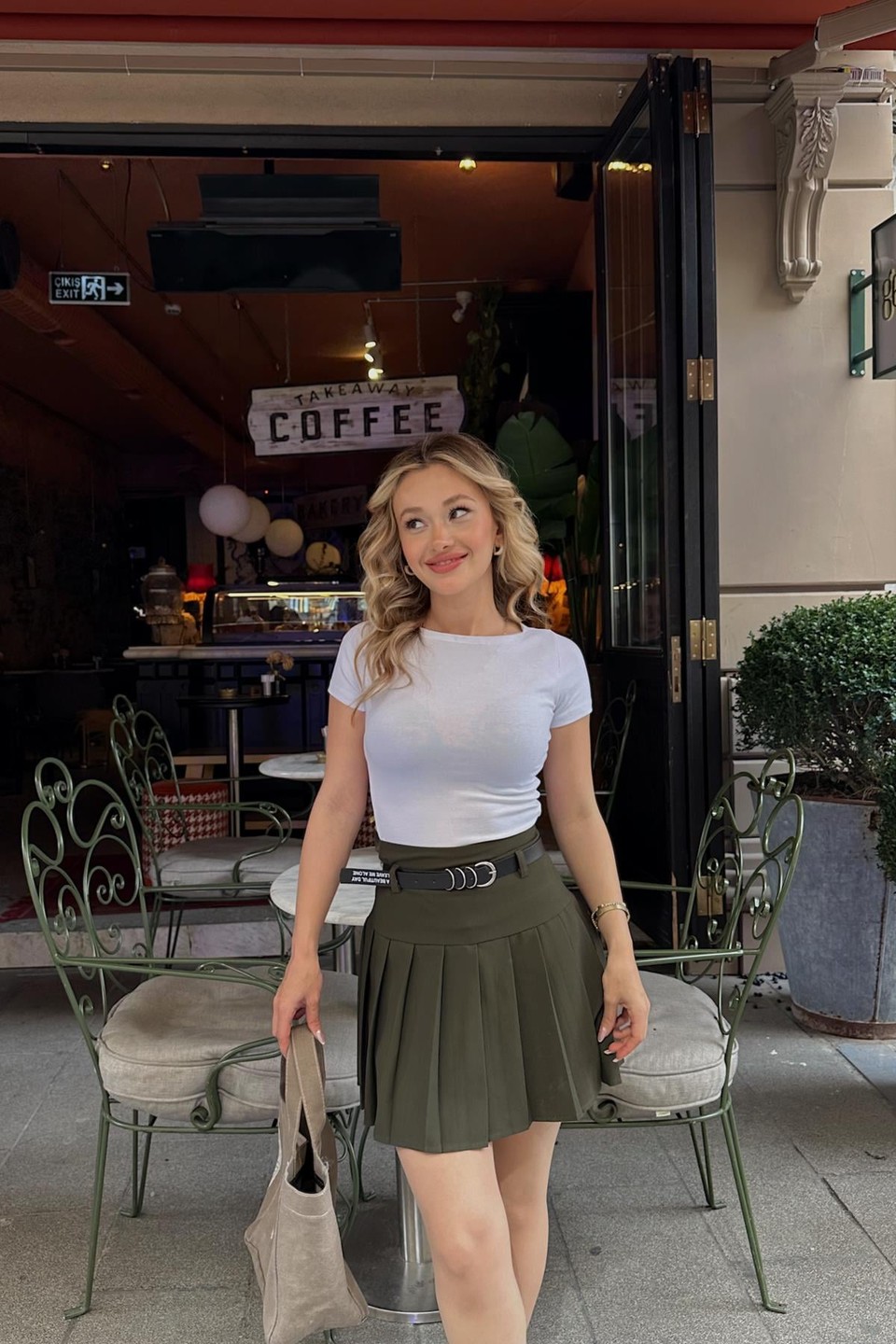 Kemerli Pilise Şort Etek Haki