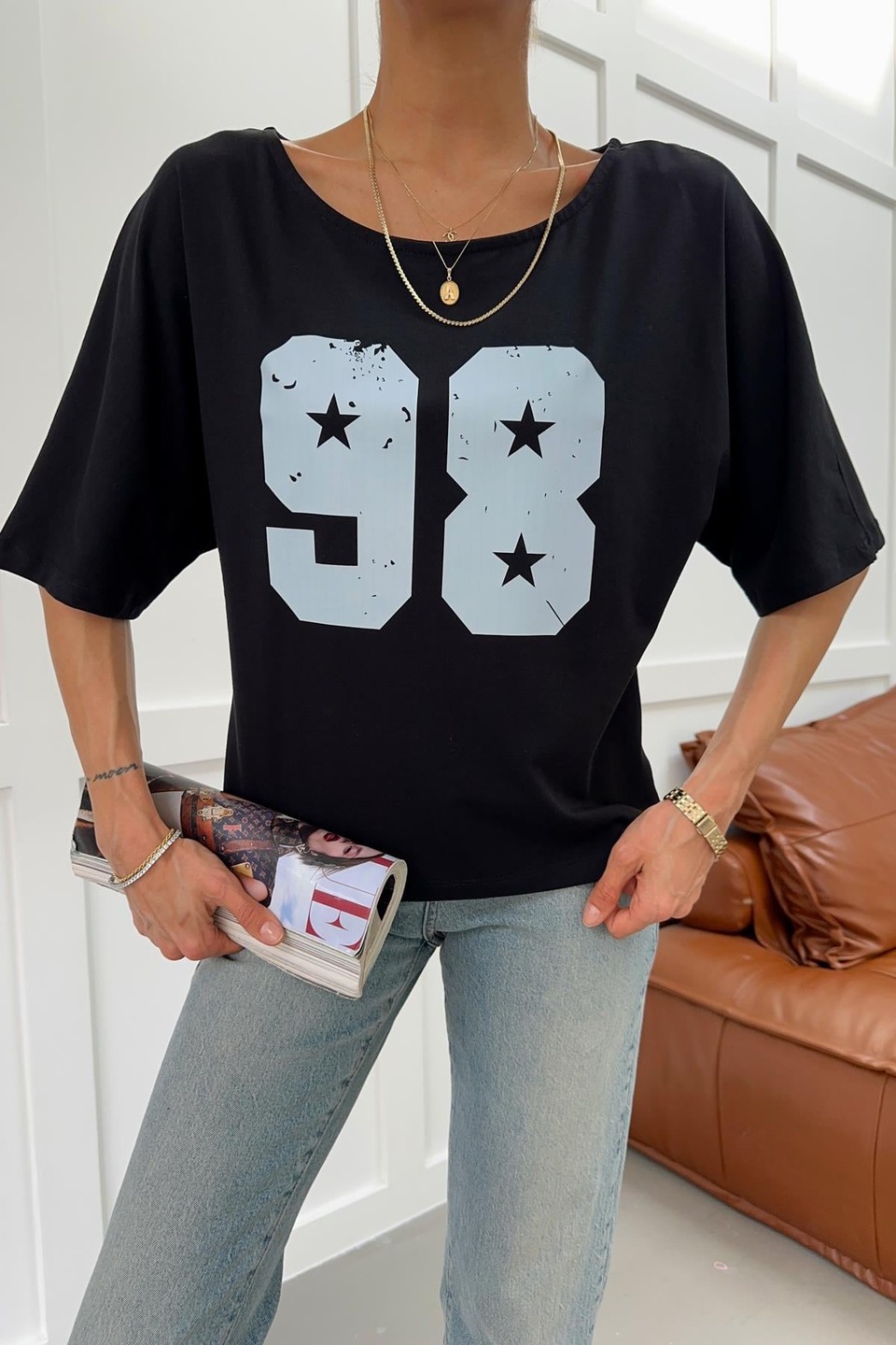 Düşük Omuz 98 Yıldızlı Tshirt Siyah