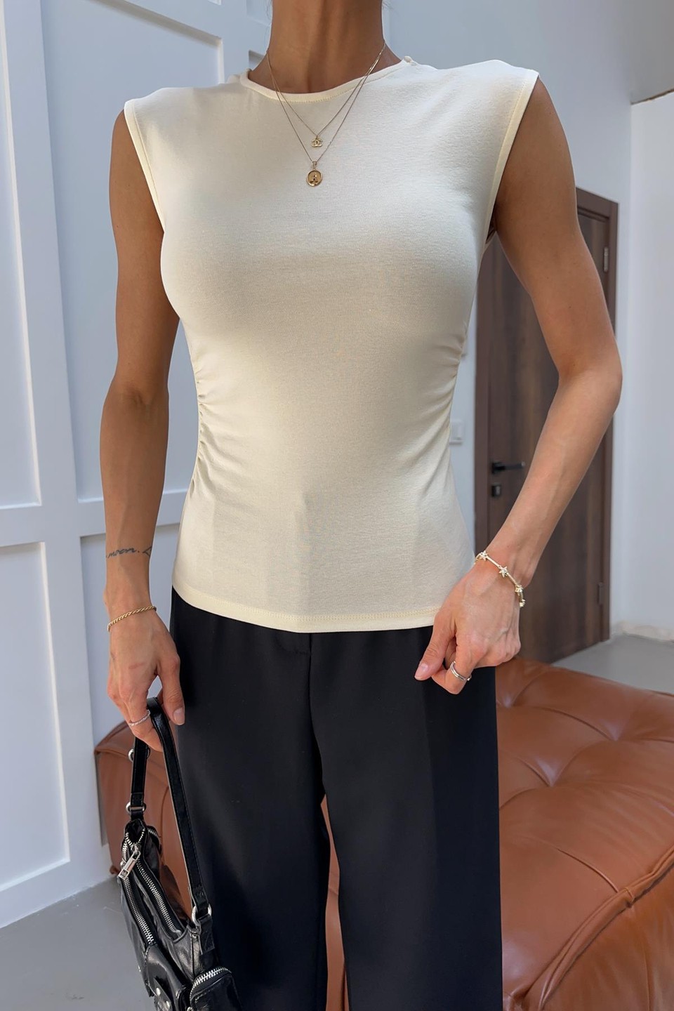 Yandan Büzgü Kolsuz Tshirt Sarı