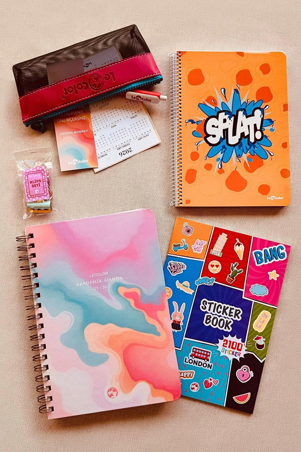 Akademik Ajanda Marble + Kareli A5 Defter + Sticker Book + Klips + Kalem Kutu + Kalem + Kitap Ayracı + Takvim