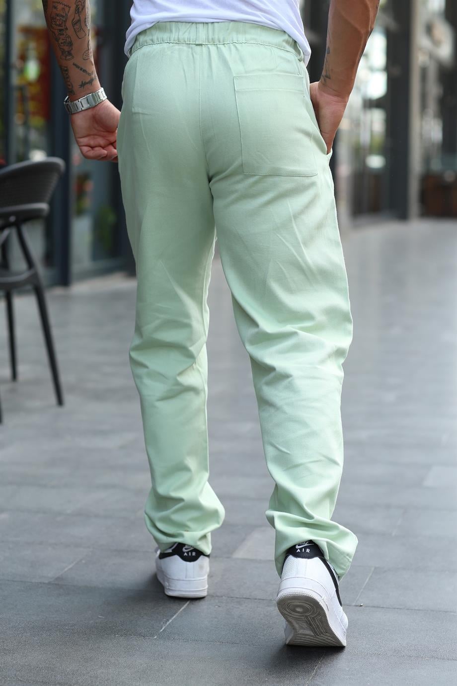 EŞOFMAN ALTISuyeşili Gabardin Belden Kemerli Baggy Kalıp Pantolon VS 30059