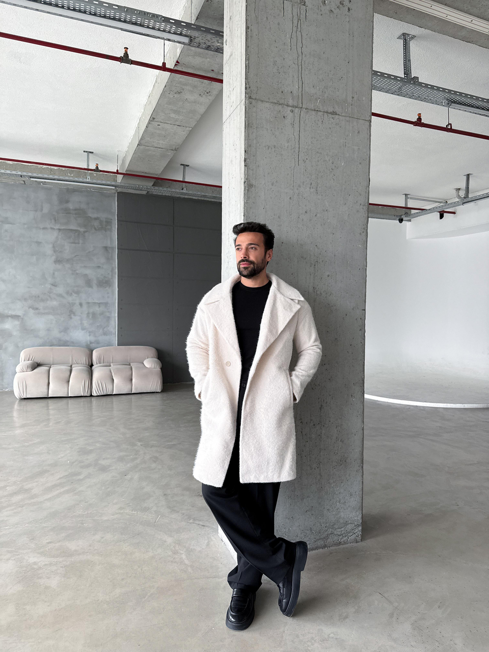 KaşeKırıkbeyaz Kalın Uzun Tek Düğme Astarlı Kaşe LNS