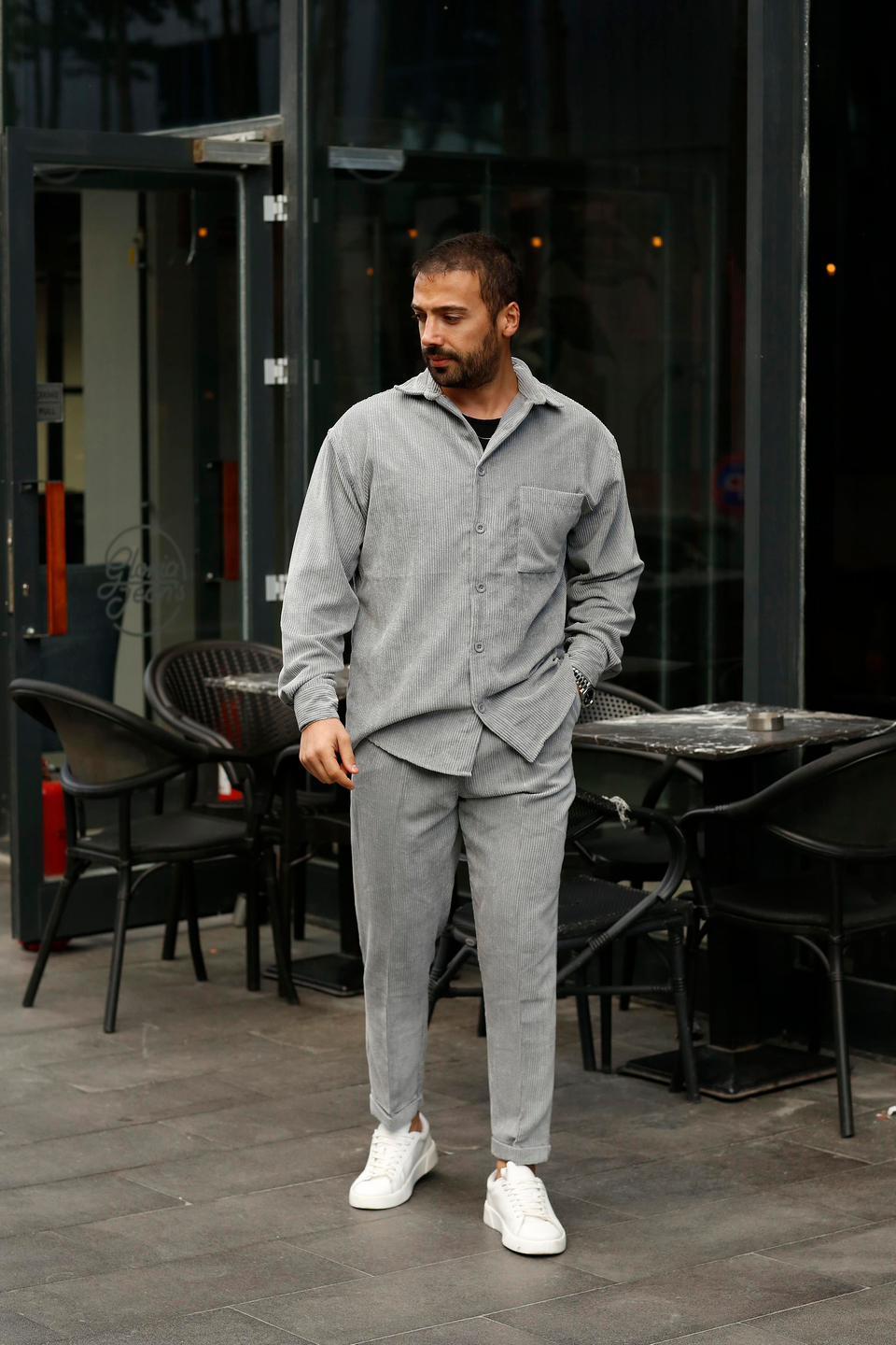 KOMBİNGri Polo Yaka Kadife Oversize Yüksek Kalite Gömlek, Gri Kadife Bol Kalıp Yüksek Kalite Pantolon SNZ 8315