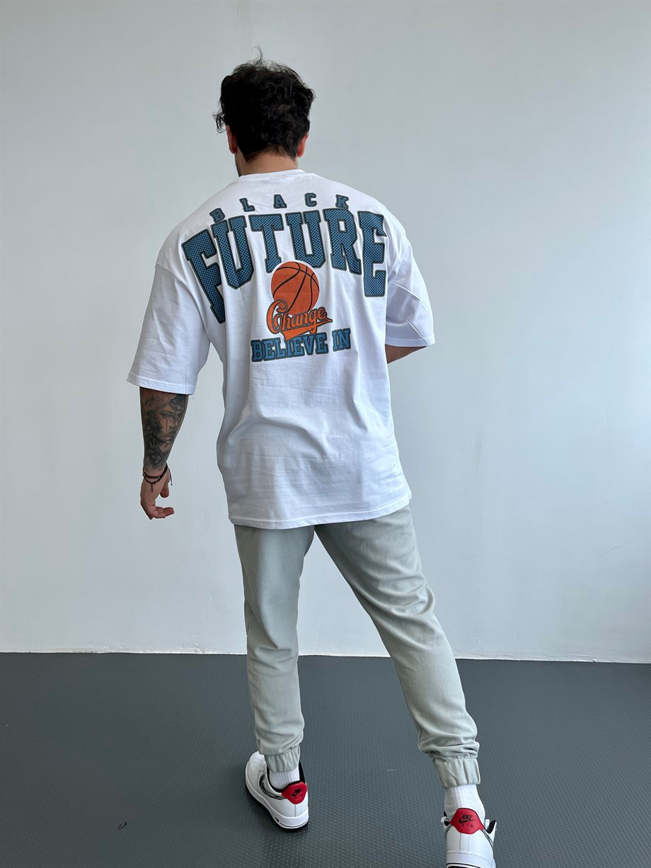 OVERSİZE TSHİRTLERBeyaz Göğüs YourSelf Sırt Future Baskılı Oversize T-SHİRT BRZY