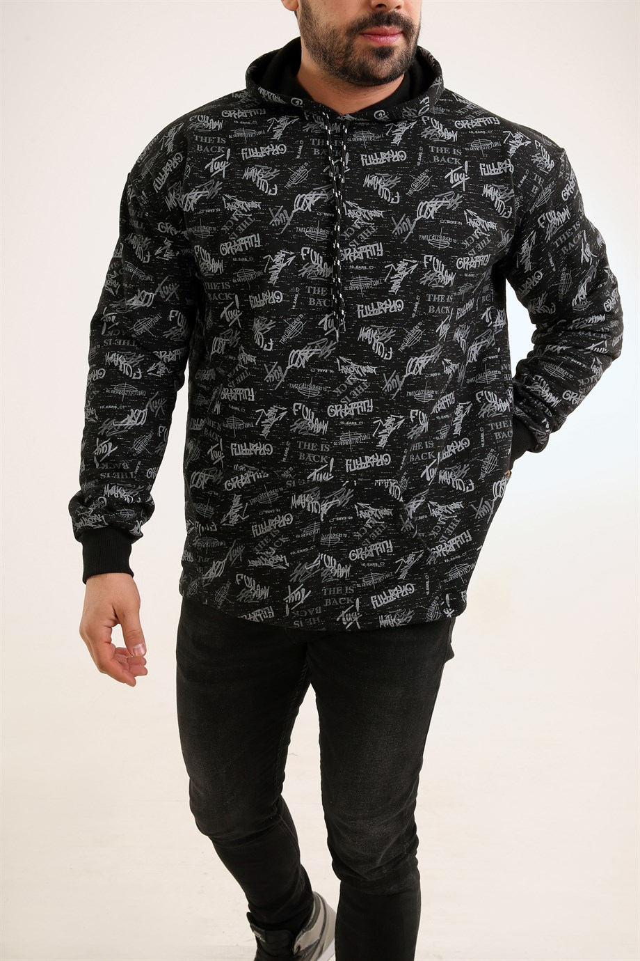 SWEATSHİRTSiyah Grafity Baskılı Kapşonlu Sweatshirt TMB