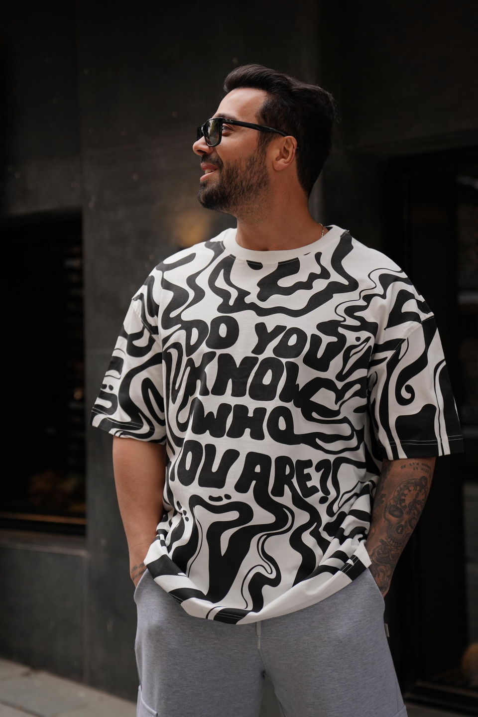 T-SHİRTBeyaz Siyah Do You Baskılı Kalın Kumaş Oversize T-Shirt MHL