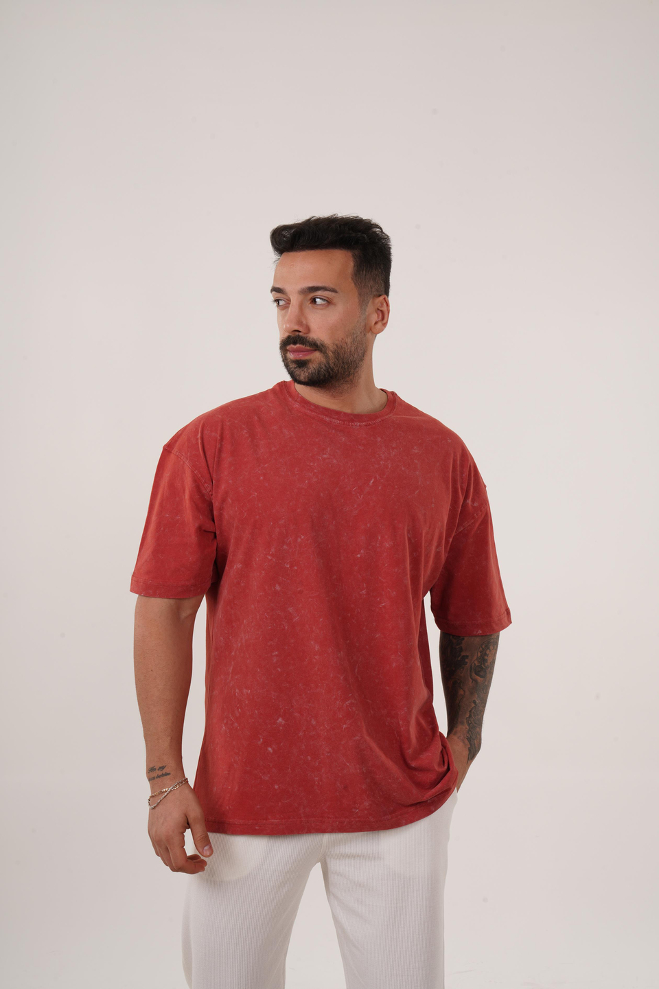 T-SHİRTKırmızı Yıkamalı Compak Pamuk Oversize T-Shirt PLZ