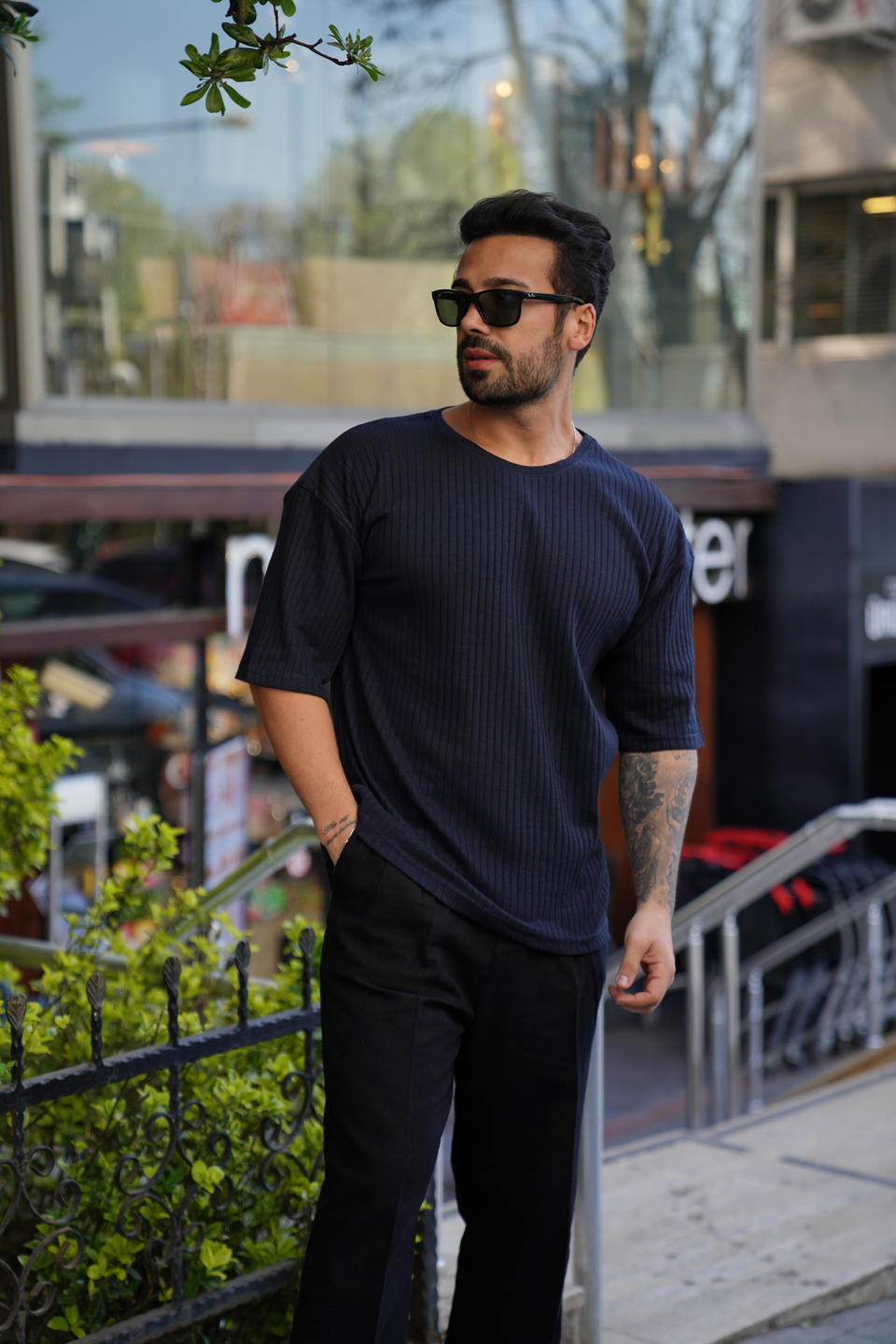 T-SHİRTLacivert Fitilli Oversize T-Shirt SC
