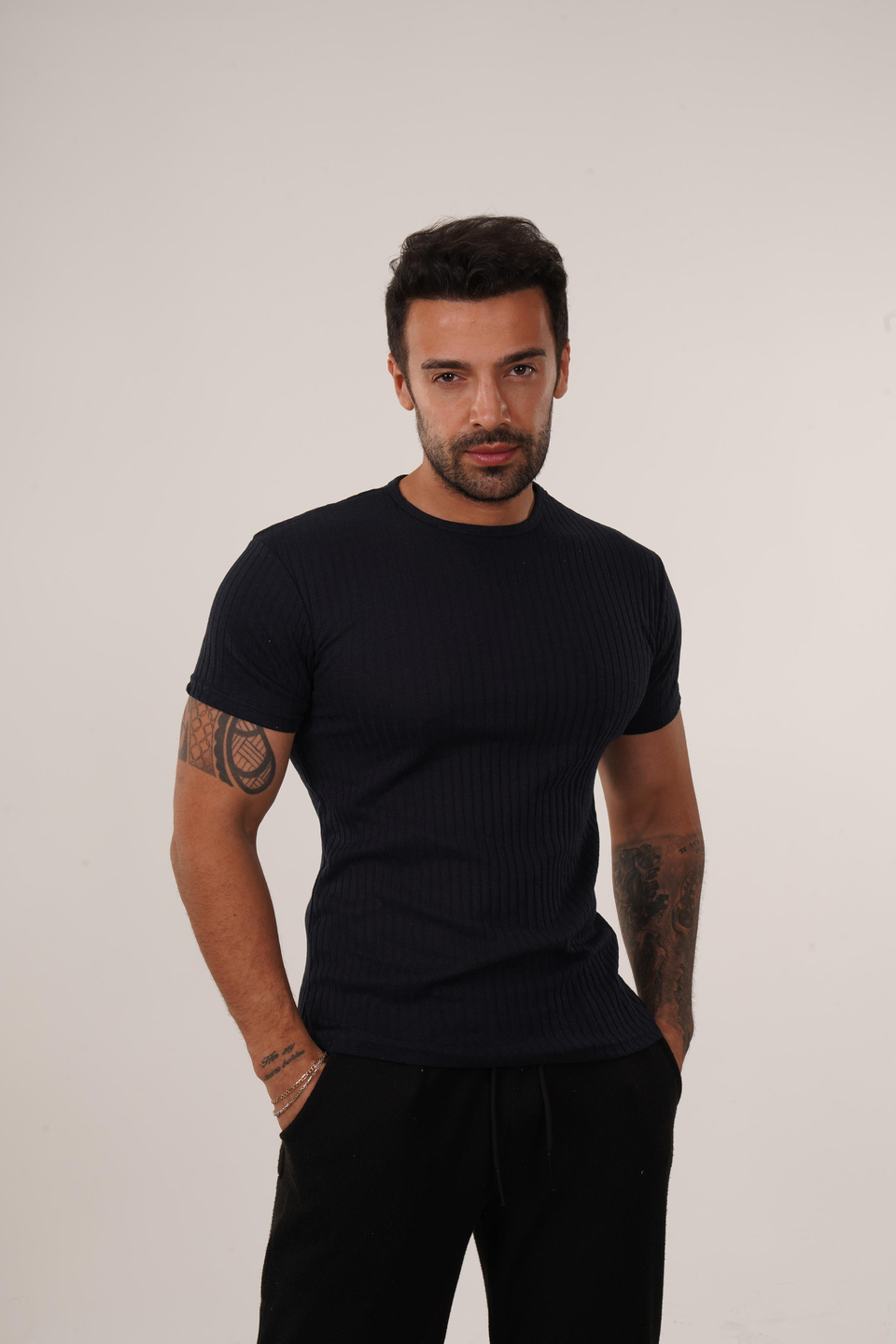 T-SHİRTLacivert Slim Fit Fitilli T-SHIRT SC