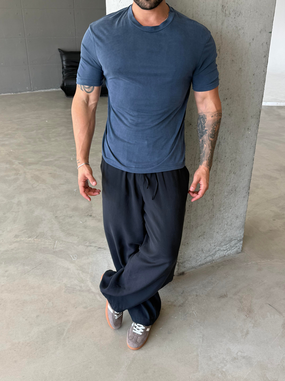 T-SHİRTLacivert Yumuşak Doku Slim Fit Süprem Tişört PNC 8167
