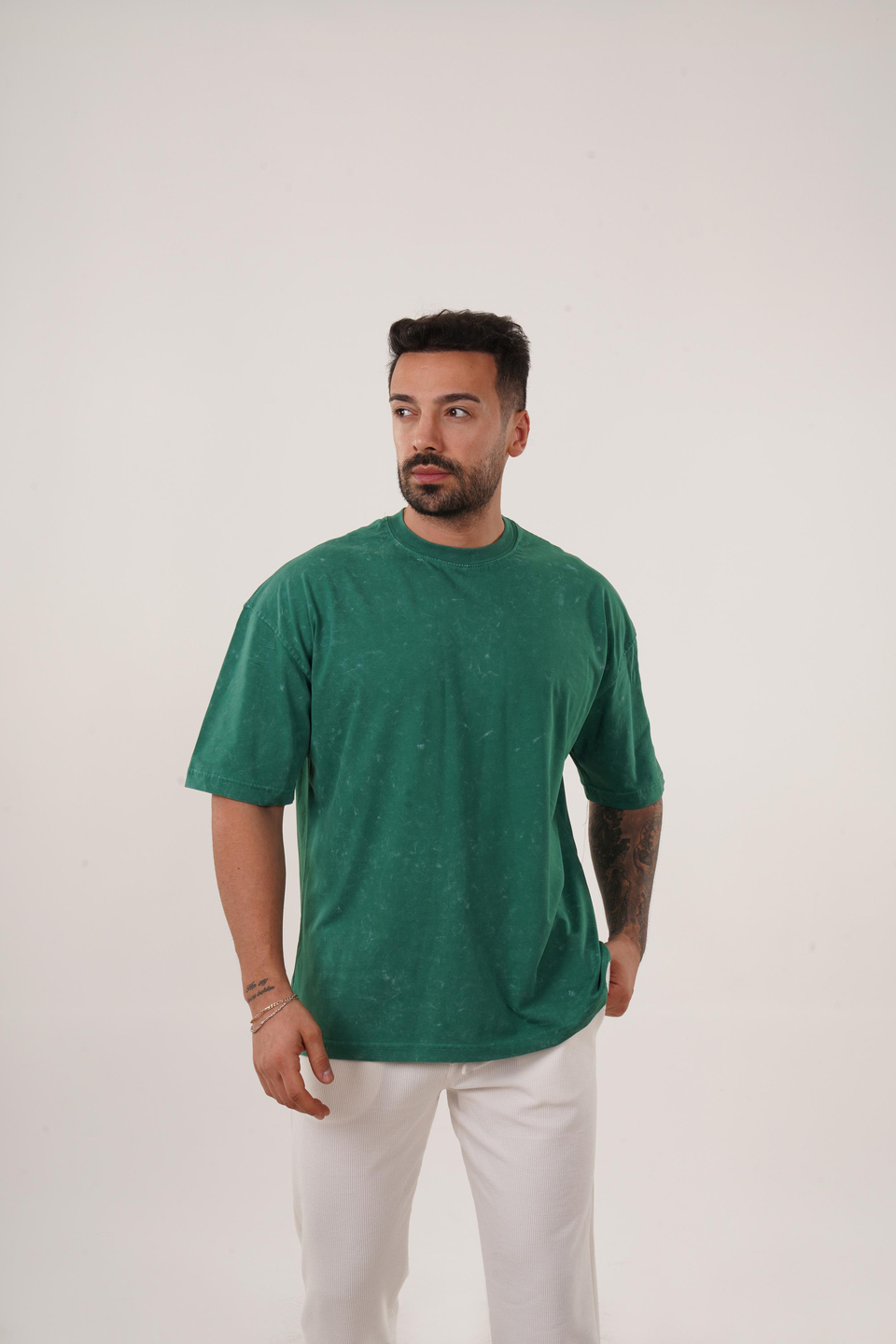 T-SHİRTNefti Yıkamalı Compak Pamuk Oversize T-Shirt PLZ