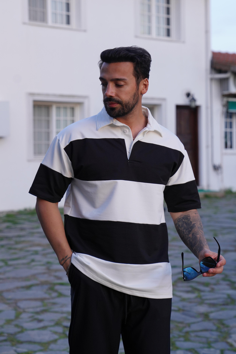 T-SHİRTSiyah Beyaz Parçalı Gizli Patlı Polo Yaka T-Shirt SNZ 3897-1