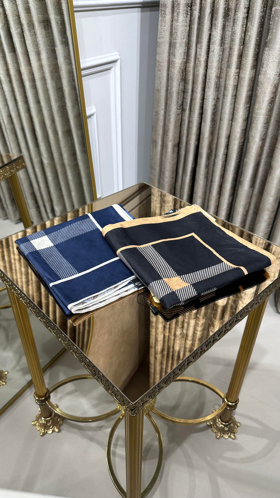 BURB. YÜN EŞARP LACİVERT