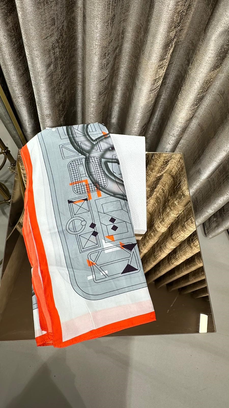 H İTHAL İPEK ŞAL GRİ